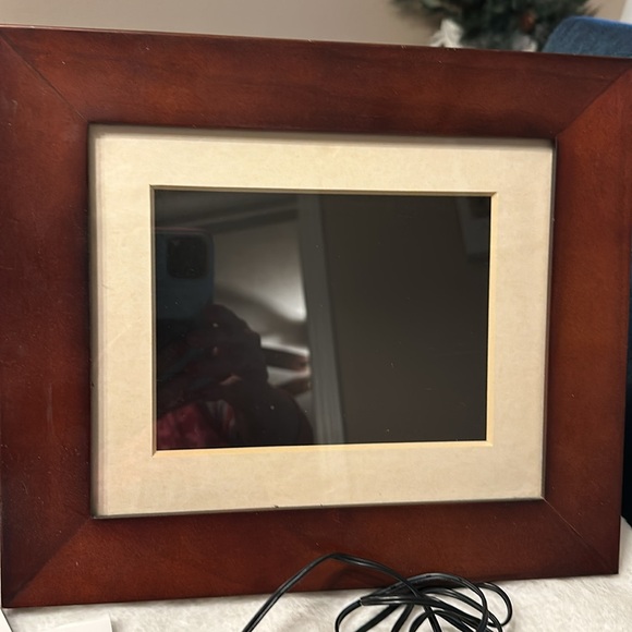 Philips PhotoFrame x 2 - Picture 2 of 11